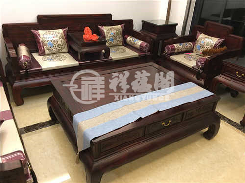 杭州陈先生：选祥蕴阁红木家具会让客厅多些雅致趣味