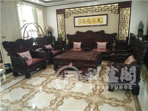 晋城赵先生：享用红木家具，探求更高品味