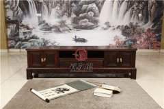 大红酸枝中的黑酸枝，为什么更贵？