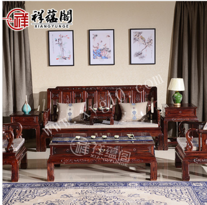 新中式红木家具搭配什么颜色沙发好