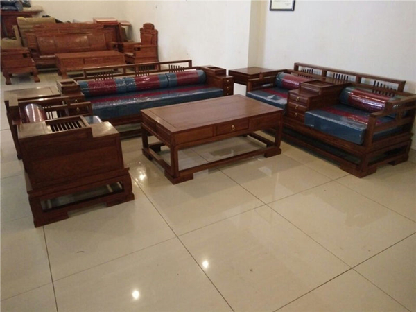 【红木家具沙发哪种好】红木沙发哪个好