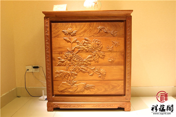 红木家具中不可或缺的黄金“配角”——红木斗柜